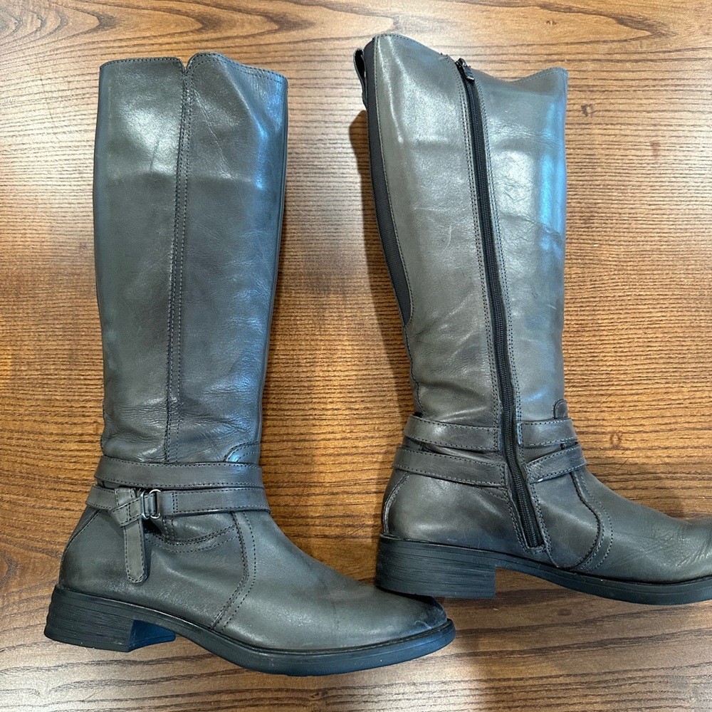 Bussola Gray Leather Knee-High Boots